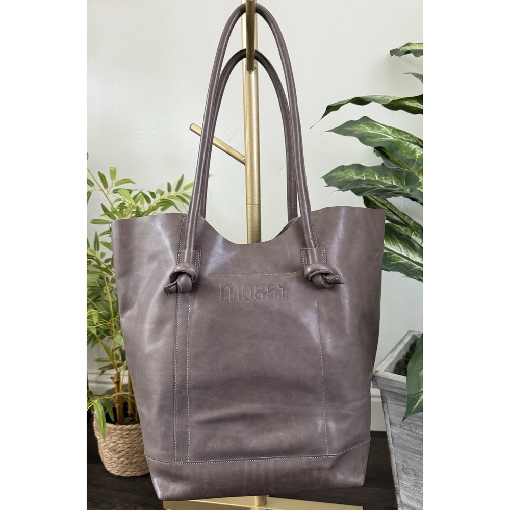 M0851 Leather Tote Bag/Bucket‎ Gray/Taupe 15x14x6" Double Handles Made in Canada